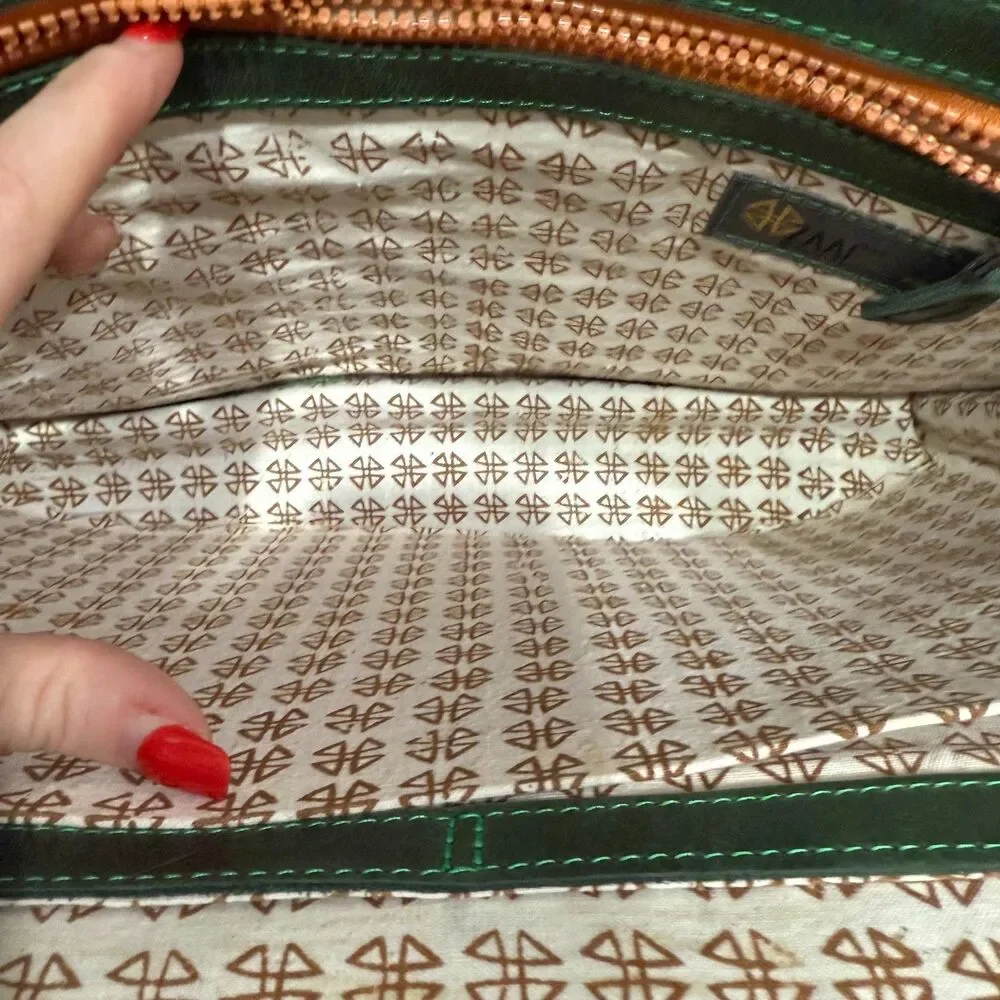 Zaaf Ethiopian Leather Briefcase/Bag With Crossbody Strap - Green